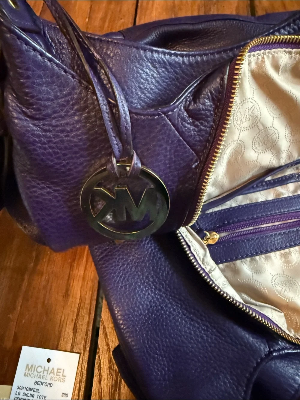 Michael Kors Deep Purple (Iris, Bedford) Leather Shoulder Bag Gold Hardware EUC